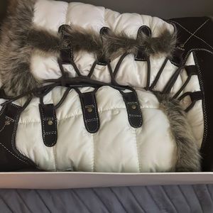 NWT-Wanderlust women’s size 8 boots